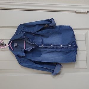 Girls size 6 jean jacket/button up